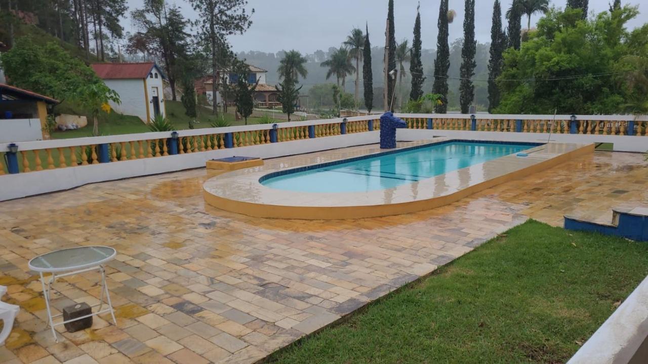 Fascinacao Cafe Hotel Cunha Ngoại thất bức ảnh